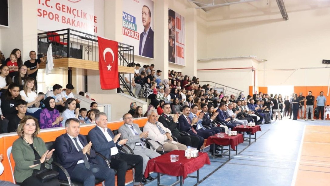 19 Mayıs Atatürk'ü Anma, Gençlik ve Spor Bayramı Coşku ile Kutlandı.